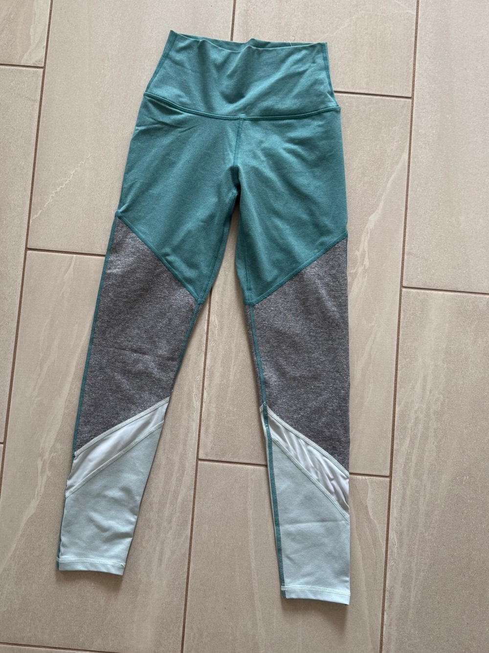 Aerie Chill Play Move High Rise Colorblock Leggings Small